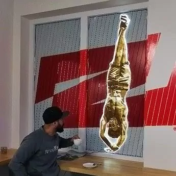 Tape Art Raumgestaltung- Klebeband Kunst- Flying Steps- Zweitausend-Vorschaubild