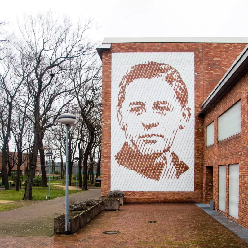 Helmuth Hübener Porträtwandkunst im Jugendstrafanstalt-Plötzensee in Berlin